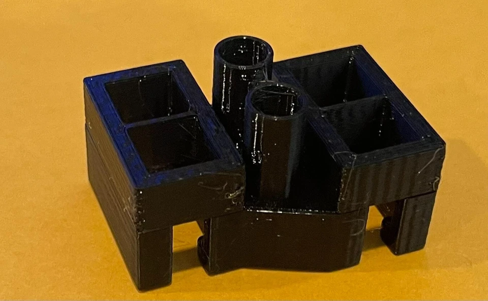 3D Printed EC5 Battery Connector Mount Adapter Kit for Traxxas UDR Offroad Truck - Image 2 of 4