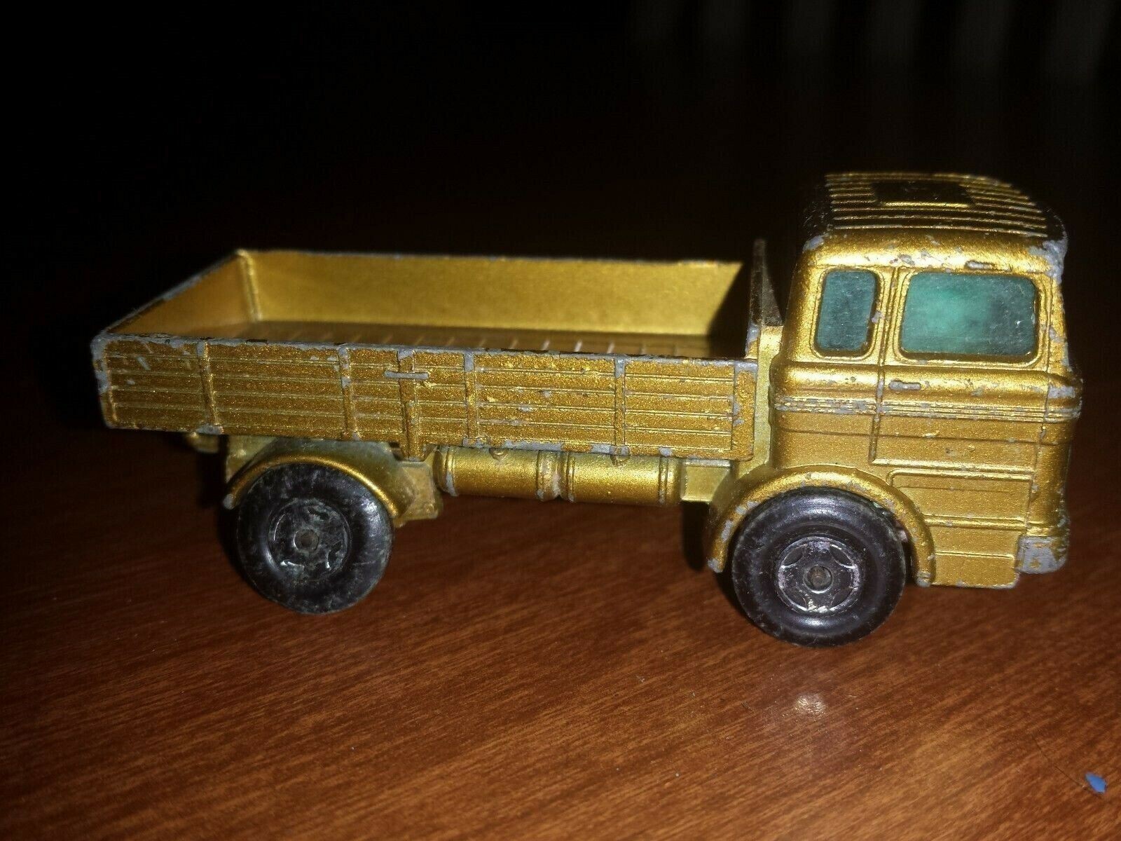Picture 1 of 5
