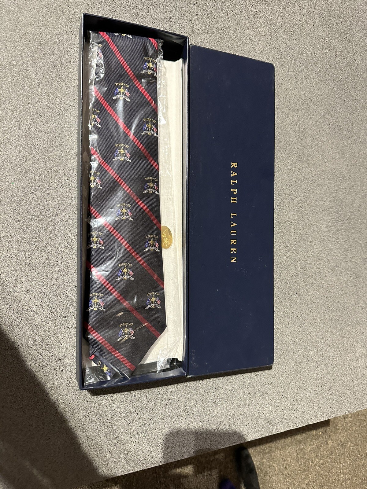 Picture 1 of 4