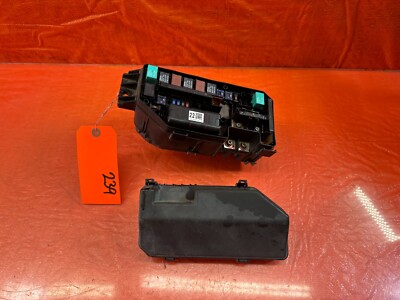 2012 12 HONDA ACCORD SEDAN 2.4L SE - EXTERIOR ENGINE BAY UNDER HOOD FUSE BOX 239
