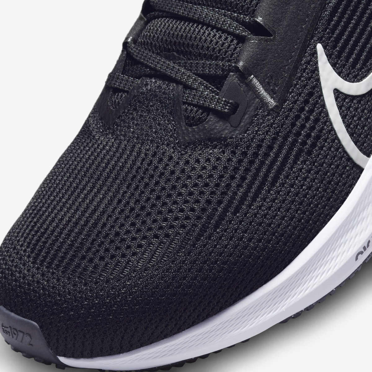 Nike Air Zoom Pegasus 40 [DV3853-001] Men Running Shoes