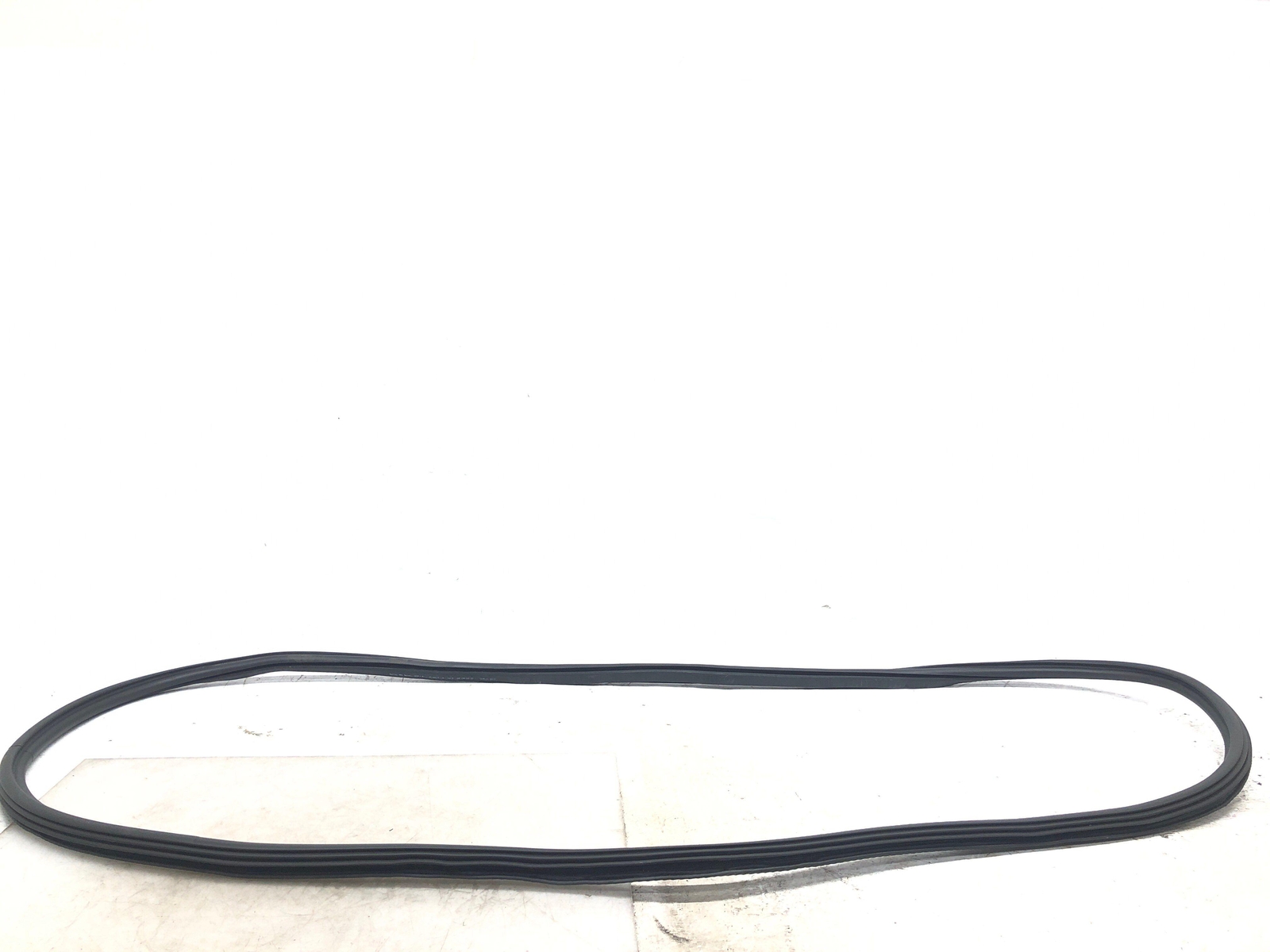 2016-2020 BENTLEY BENTAYGA OEM RIGHT REAR DOOR BODY WEATHERSTRIP SEAL 36A833721