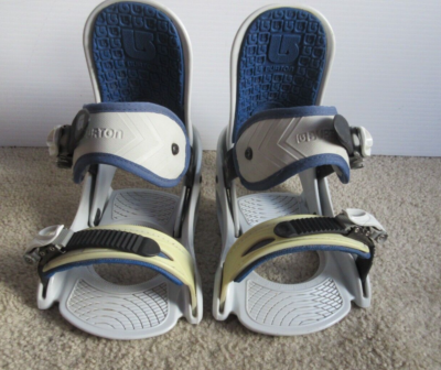 burton freeride bindings snowboard Freestyle Back reduces hardware and weight Burton Men's Freestyle Re:Flex Snowboard