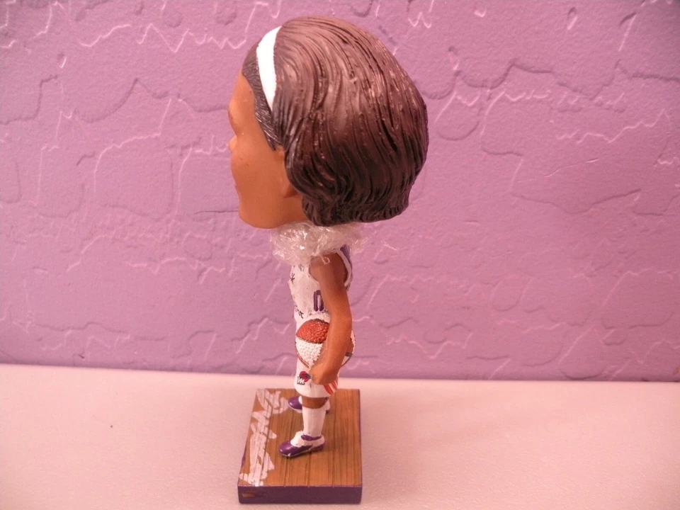 dewanna bonner wnba autographed bobblehead, phoenix mercury No Box - Image 3 of 4