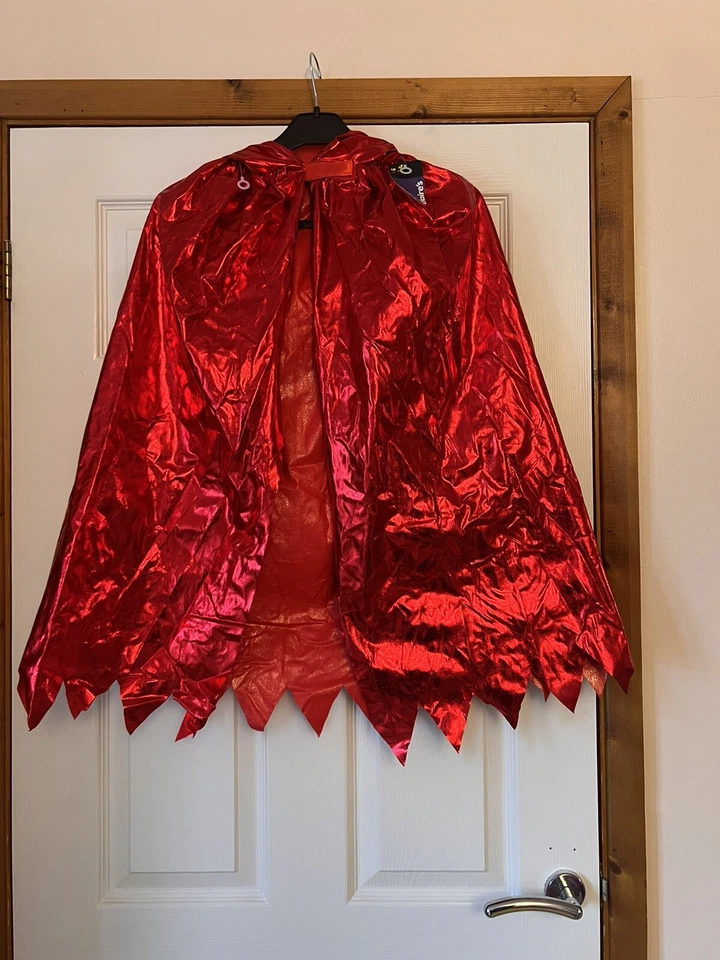 Nuevo Vestido Elegante Halloween Talla Única Capa Bruja Diablo Rojo Nuevo con Etiquetas Adulto Niño Foto 2 de 4