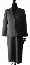 LE SUIT Pencil Skirt Blazer 10P Gray Lined Two Piece Business 2 pc  READ 