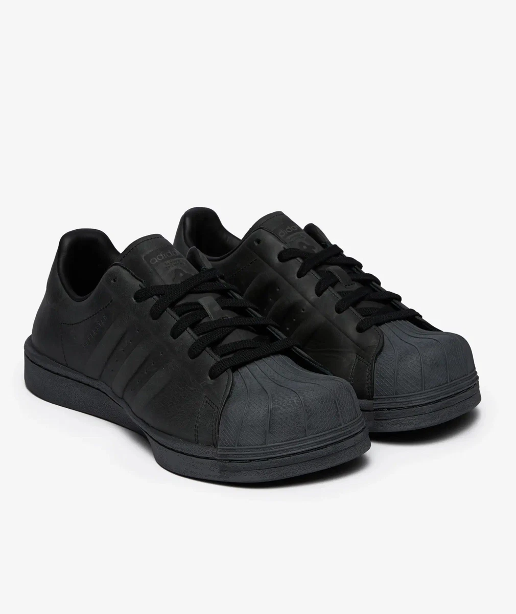 Las mejores ofertas en AVAVAV x adidas Superstar Carbon Grey W | eBay
