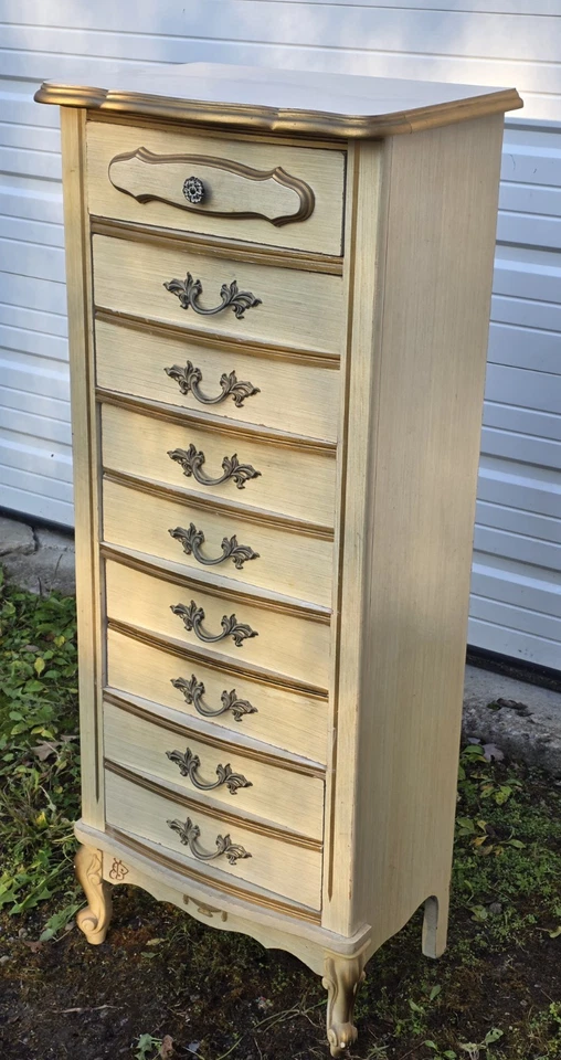 Vintage French Provincial Lingerie Chest Of Drawers Mid Century Furniture  - Image 4 of 4