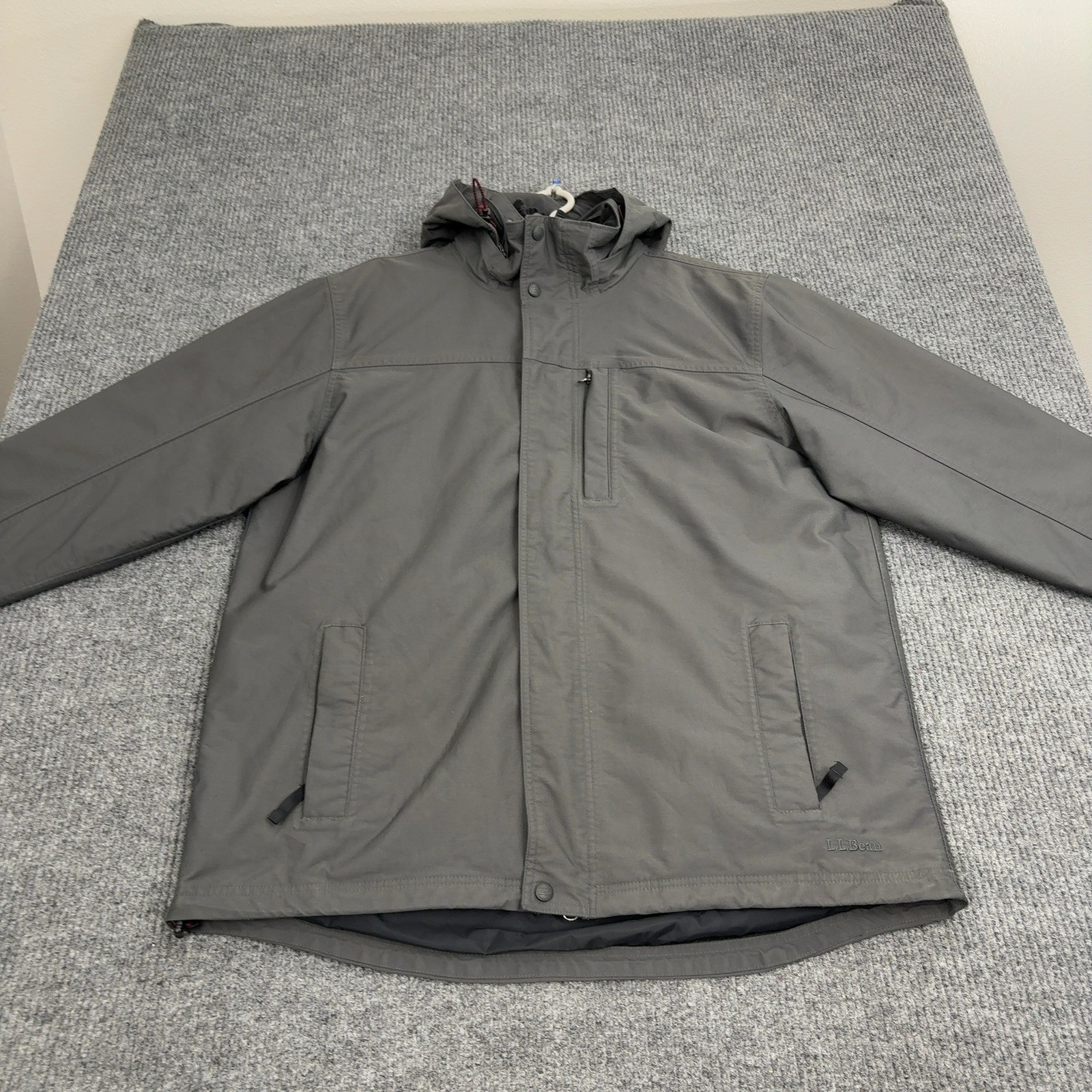 L.L. Bean Men's Gray Insulated Hooded Nylon Jacket