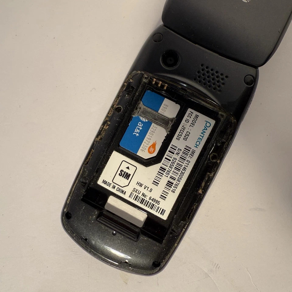Pantech Breeze C520 Gray At&t Cellular Flip Phone Untested - Image 3 of 3