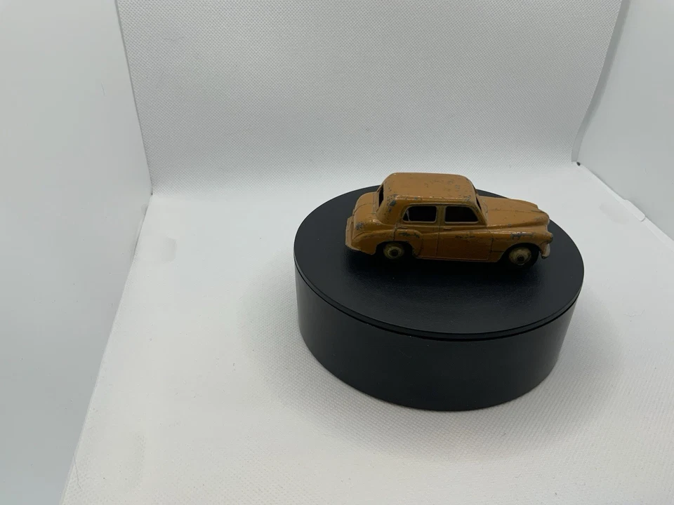 Coche berlina Dinky Toys Hillman Minx 1954-57 marrón Foto 3 de 4