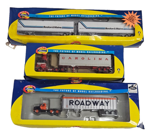 3 Athearn HO Carolina Freightliner y remolque de 40'. 91093 + OTROS | Zustand: Used