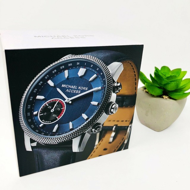 michael kors access scout
