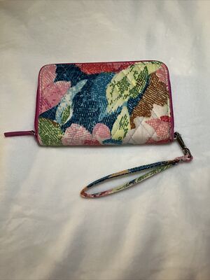 Vera Bradley RFID Writstlet Superbloom