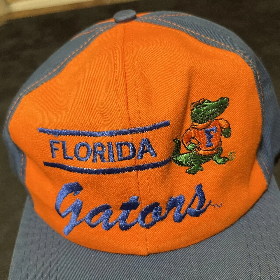 Sombrero de camionero de béisbol vintage de la Universidad de Florida Gators de la década de 1970 UF Foto 2 de 4