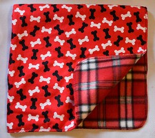DOG CAT   puppy SMALL PET FLANNEL/FLEECE BLANKET - DOG BONES 20X27" CUTE  86