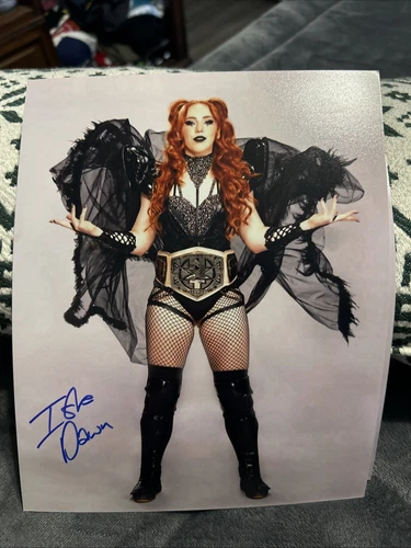 Isla Dawn Signed 8x10 Photo Autographed Signature Pro Wrestling NXT UK WWE