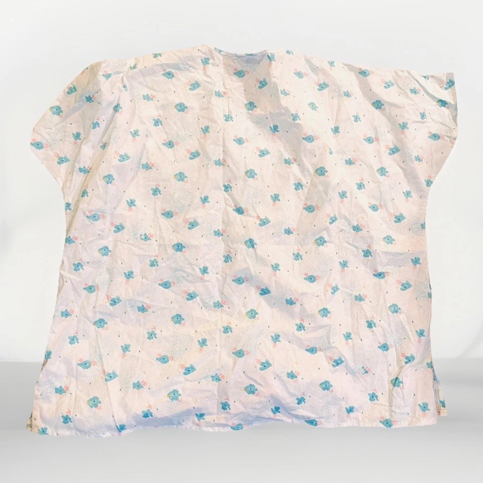 Women’s A1 APPAREL 46587-525X Flowered Blue Scrub Top Plus Size 5XL - Image 2 of 4