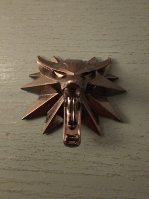 The Witcher Wolf Head Paperweight/Figurine, Black Metal-Excellent