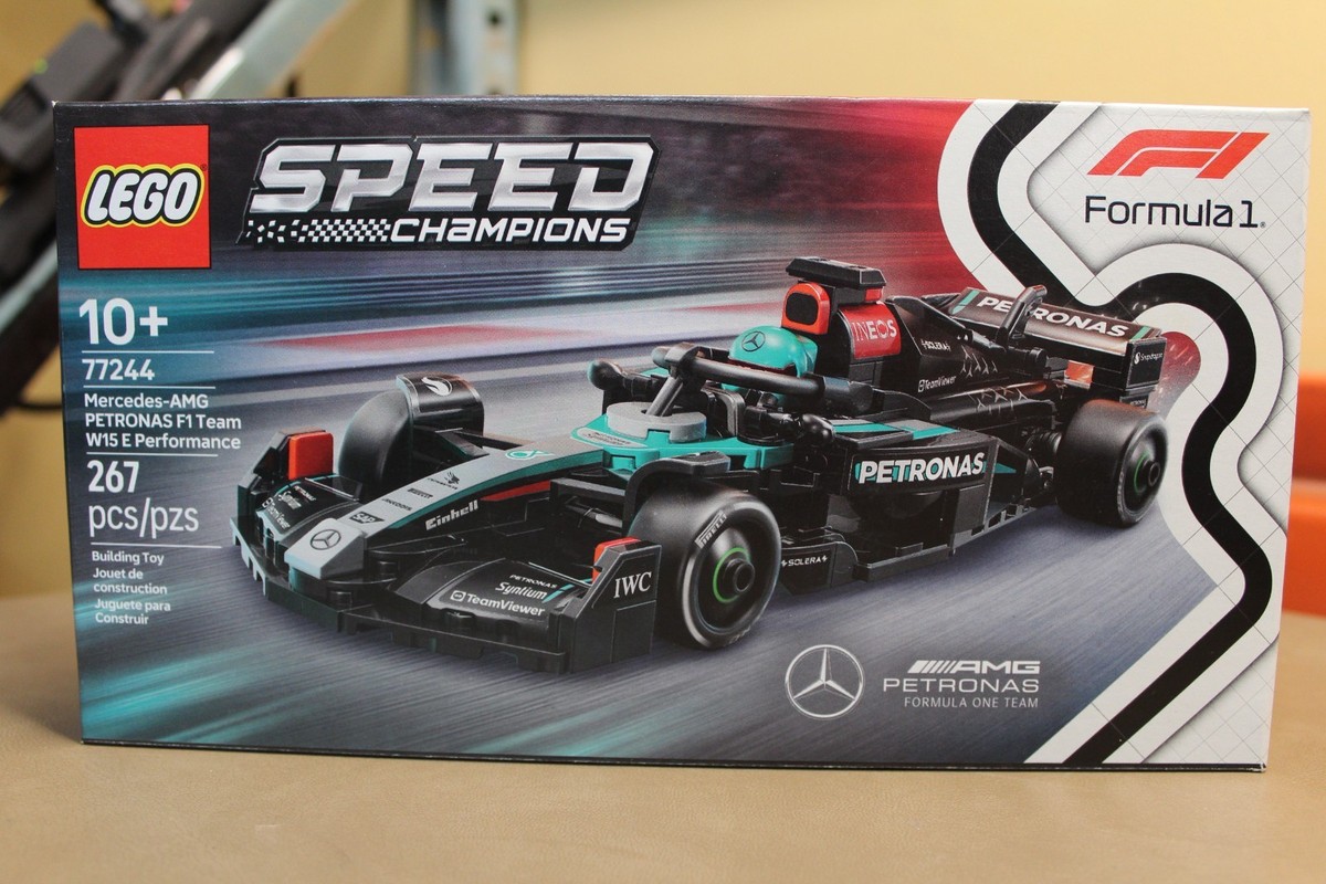 LEGO SPEED CHAMPIONS: Mercedes-AMG F1 W15 Race Car (77244) for
