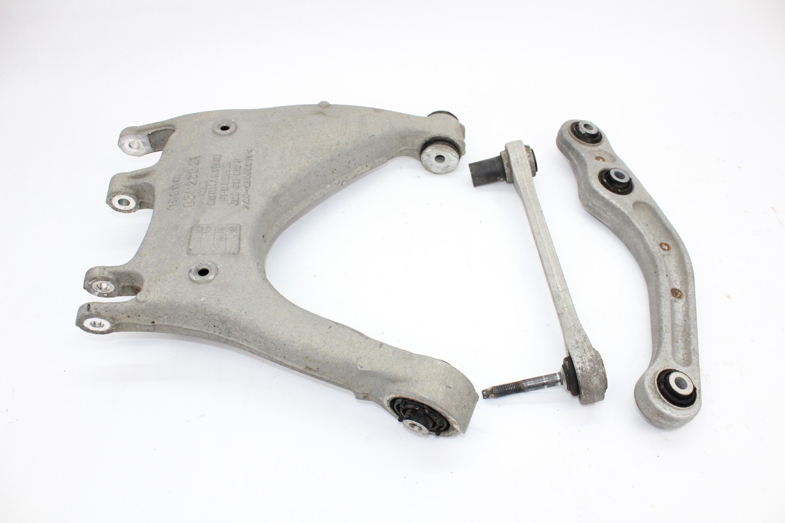 Bentley Continental GT Rear Right Passenger Side Lower Control Arm Set 2003-2007