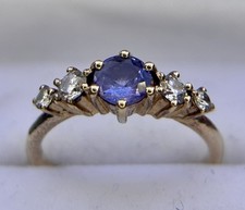 14ct Gold Tanzanite & 4x Diamond Ring Size H Very Good Condition