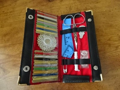 Vintage Travel/Purse size Sewing Kit-unused-Snap vinyl case