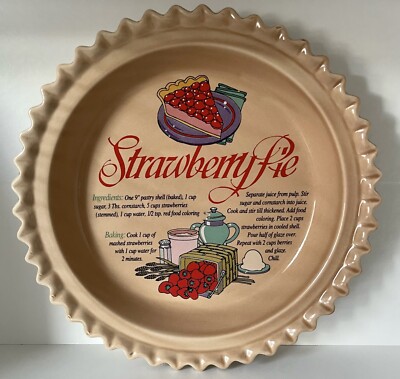 Vintage Strawberry Pie Dish UNIVERSAL TRUMPS CORP. Made In Taiwan