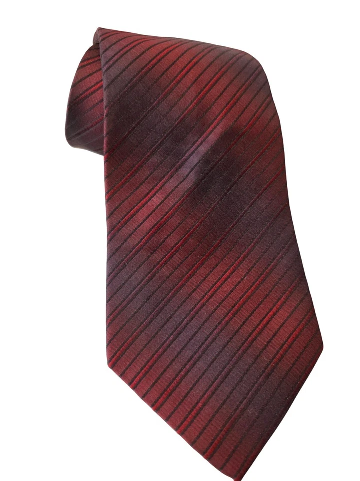 Paul Dione Y2K Bold Burgundy Angled Stripe Tie 4x61 Formal Suit Tie Foto 2 de 4
