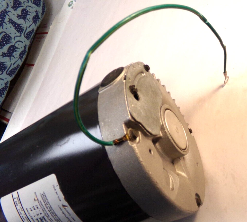 US MOTORS TOTALLY ENCLOSED AIR OVER MOTOR  60L1801 1HP 1140RPM 200-230 V 60HZ - Image 3 of 4