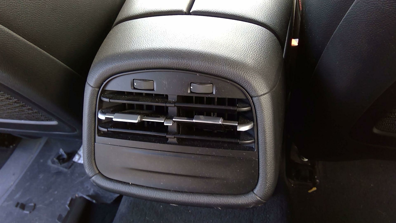 18 MASERATI Front Center Rear Console Air Vent A/C Heater