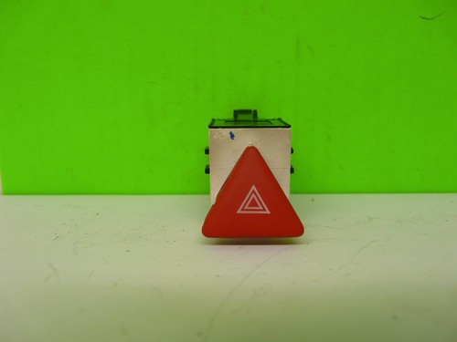 Schalter Warnblinkanlage 3C0953509A VW Passat 3C 05-10 Warnblinkschalter