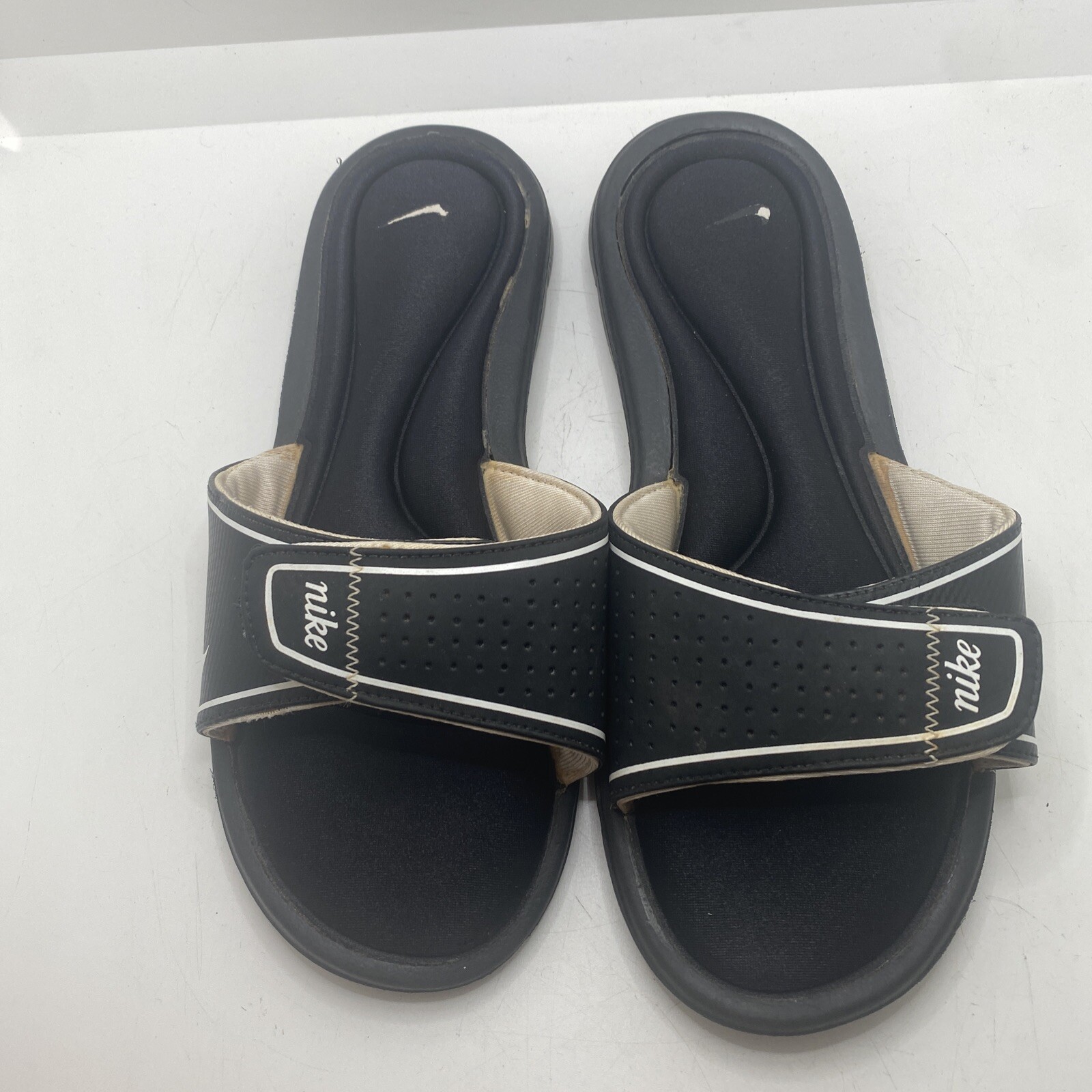 Womens Nike Comfort Footbed Slides Slip On Sandals Black/White Size 7 360883011 eBay