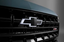 2025-2026 Chevrolet Tahoe Suburban Illuminated Grille Emblem 85062596 Black OEM