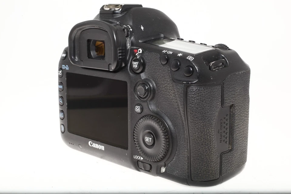 Canon 5D Mark III - Image 4 of 4