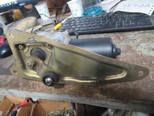 Windshield Wiper Motor Fits 95-01 FIREFLY 13261