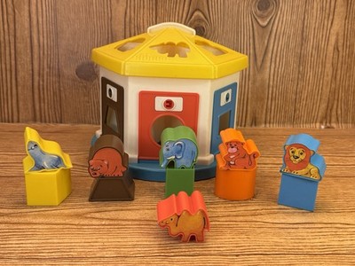 Vintage Chicco Shape Sorter Toy Missing Keys & 1 Red Block