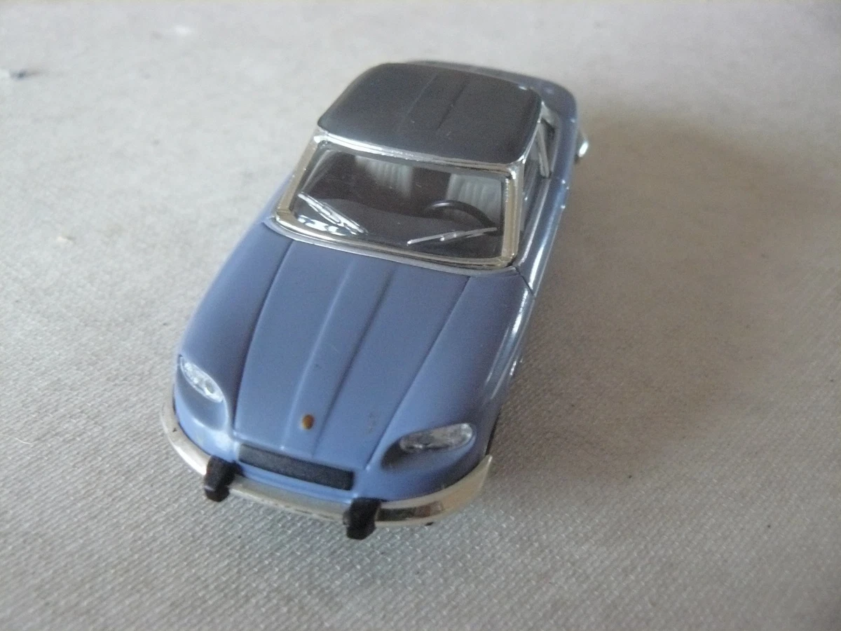 LOT VOITURES CORGI Solido Norev Majorette no dinky cij jrd joustra EUR