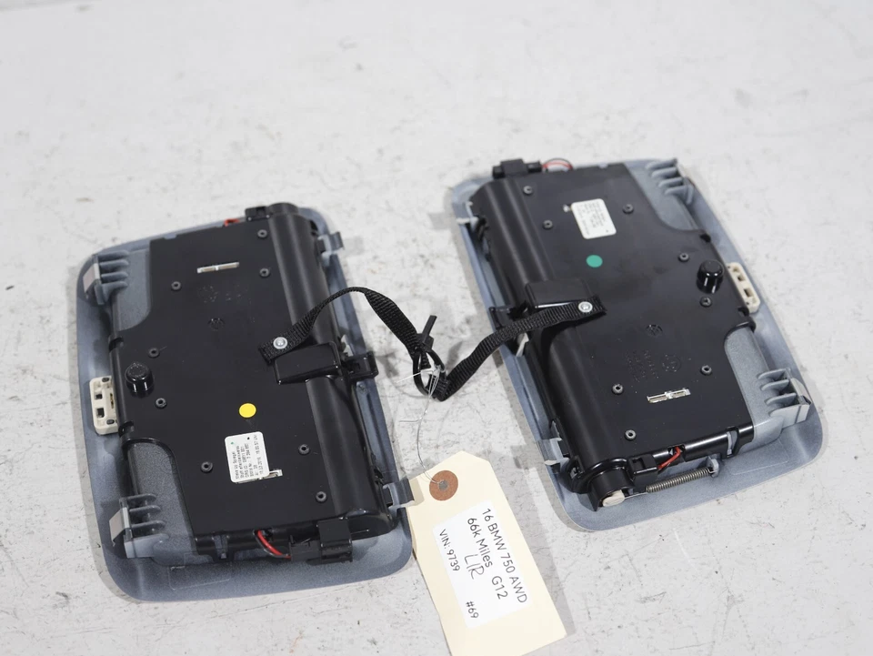 16-22 BMW 740I G12 ROOF REAR LEFT RIGHT OVERHEAD DOME LIGHT LAMP W/ MIRROR OEM - Image 4 of 4