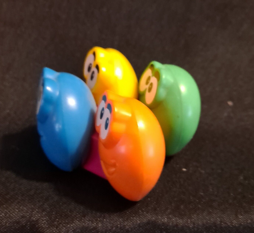 M&M's Crazy Pull-Back Swarm Blue Yellow Orange Green Toy Burger King 1997 - Picture 3 of 5