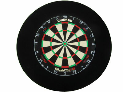 Winmau Blade 6 Triple Core PDC Carbon Dartboard Darts Board + Surround Schwarz