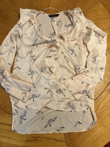 Zara Women's Flying Birds Print Ruffle Blouse Size Small Long Sleeve hi low