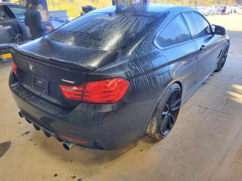 Espejo de puerta derecho usado se adapta a: BMW 435I 2014 sin vista envolvente con base de alto brillo R Foto 3 de 4