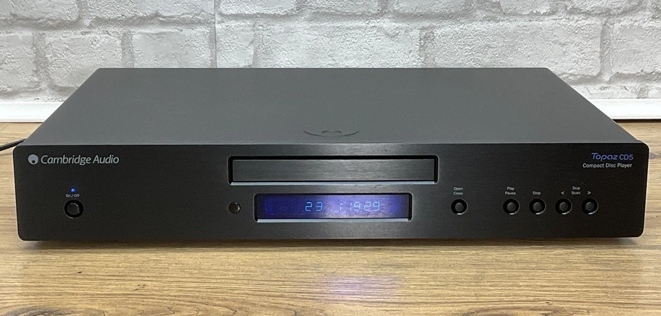 Cambridge Audio Topaz CD5 Compact CD Player Hifi Separate - No Remote - Image 2 of 4