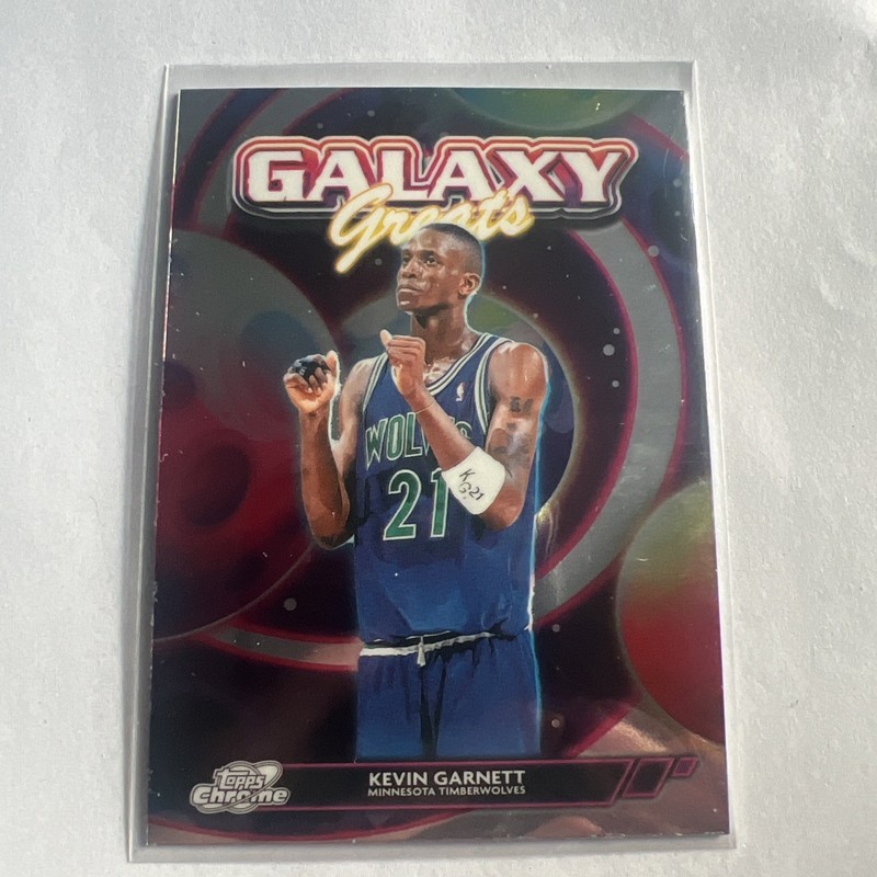 2025-26 Topps Cosmic Chrome - Galaxy Greats Kevin Garnett #GG-7