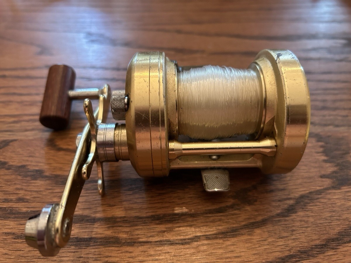 Shimano Calcutta 400s Japan | eBay Shimano Calcutta 400s Japan | eBay