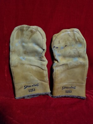 1950s Spalding 5253 Leather Boxing Speed Bag Med Gloves Antique Sports Decor vtg