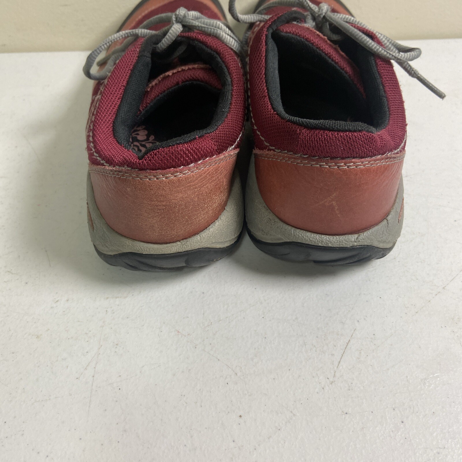 Scarpa da trail KEEN Presidio Oxford sportiva impermeabile scamosciata donna taglia 8 5 rossa