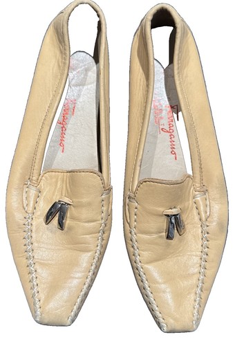 Salvatore Ferragamo Zeri Double Bow Point Pump Blush/Tan  display picture 1