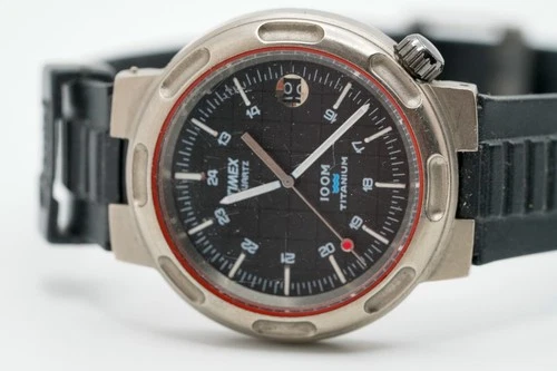 Vintage Timex Titanium Sport 34mm Quartz 100M Water-Resistant Rare JB34